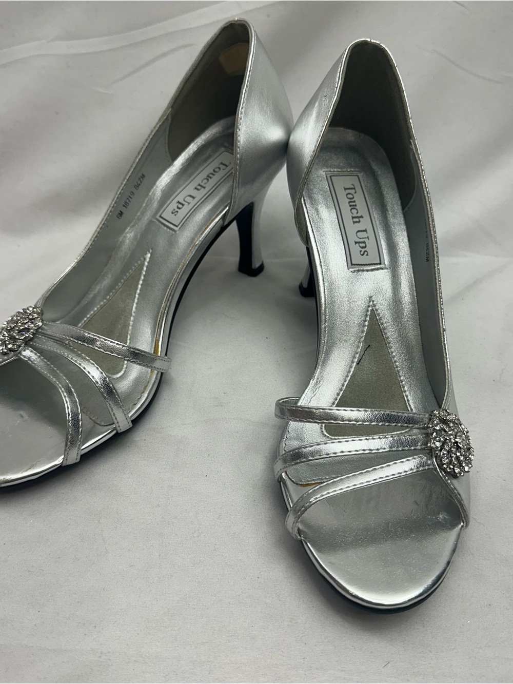 Touch Ups Silver Open-Toe Dress Heels with Rhinestone Brooch 8